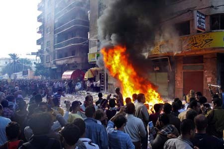 В Египте прошли демонстрации в поддержку свергнутого президента Мурси - ảnh 1